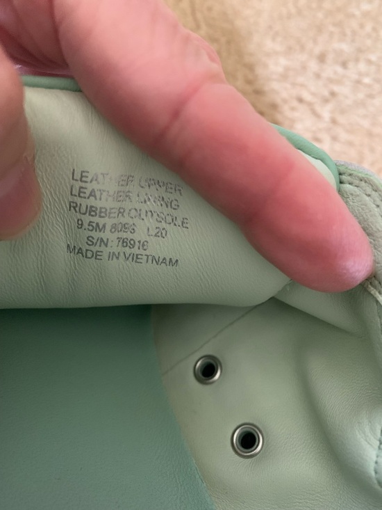 Tory Burch leather & suede mint green and white sneakers, sz 9.5 - Picture 7 of 7